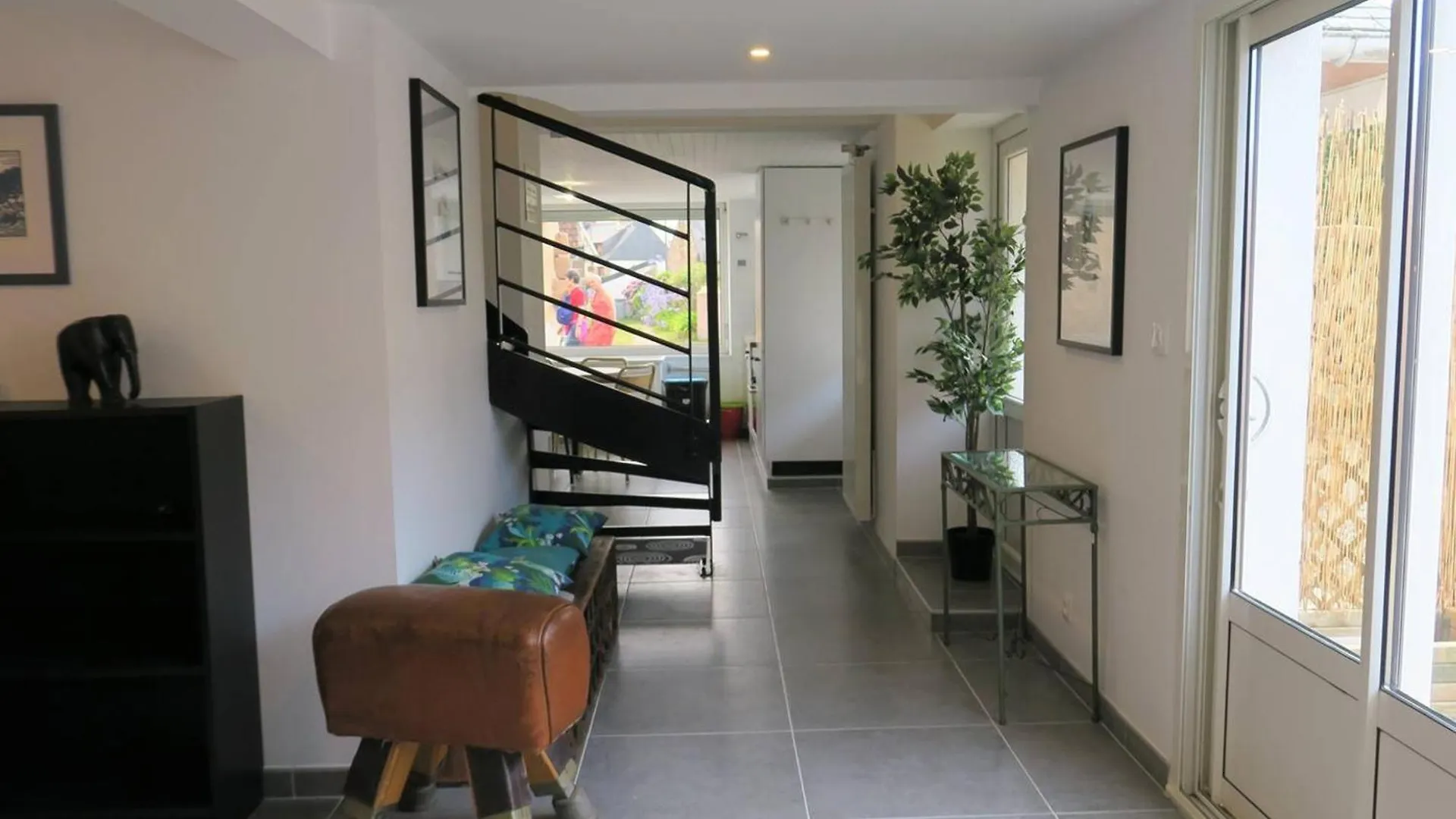 Maison Cosy 5 Pers A 640M De La Plage Et Proche Gr34 A Perros-Guirec - Fr-1-368-309 0*,  France